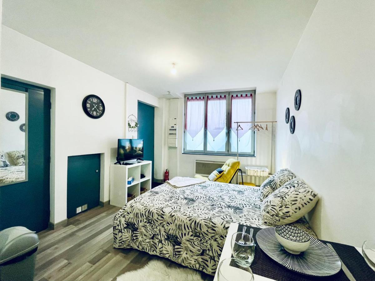 Le Colombus Appartement Sainte-Colombe  Buitenkant foto