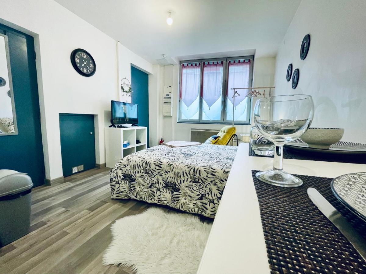 Le Colombus Appartement Sainte-Colombe  Buitenkant foto