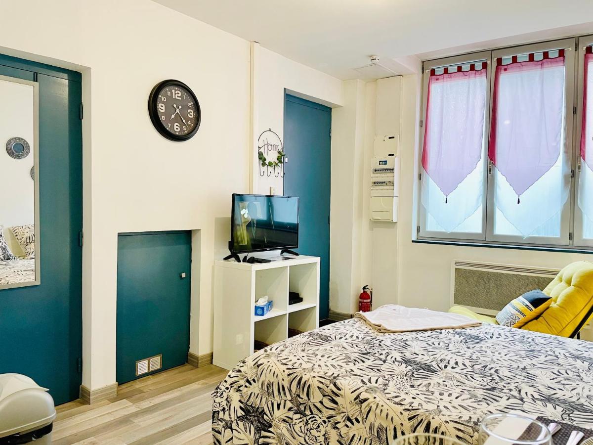 Le Colombus Appartement Sainte-Colombe  Buitenkant foto